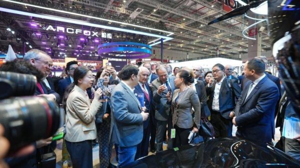 九融配资 拥抱技术看好市场 外资车企坚信中国